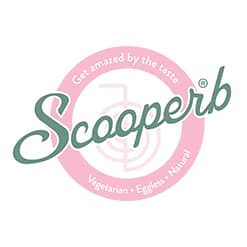 Logo White Scooperb