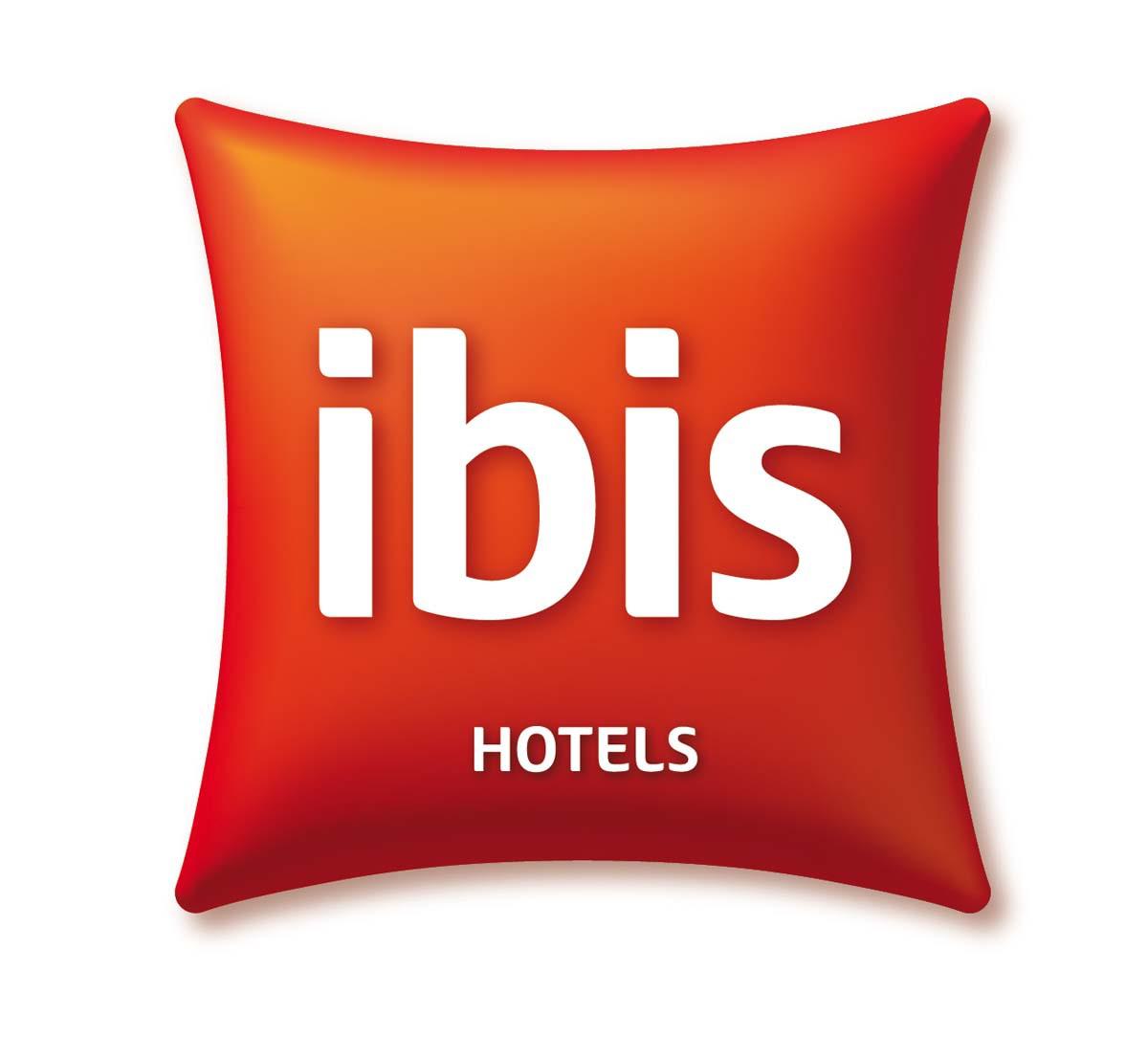 S Outhampton ibis logo